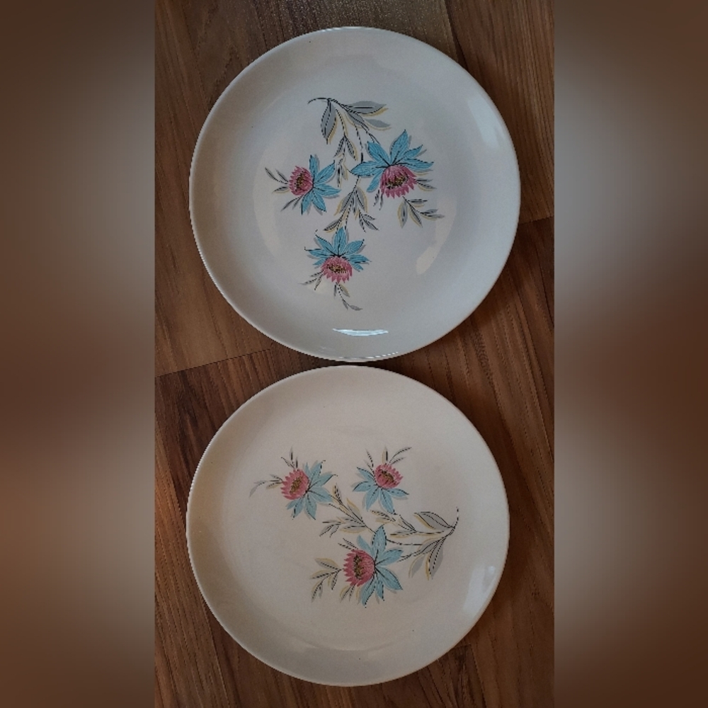 Vintage 1950s Steubenville Fairlane Pattern Dinner Plates MCM USA Set Of 2
